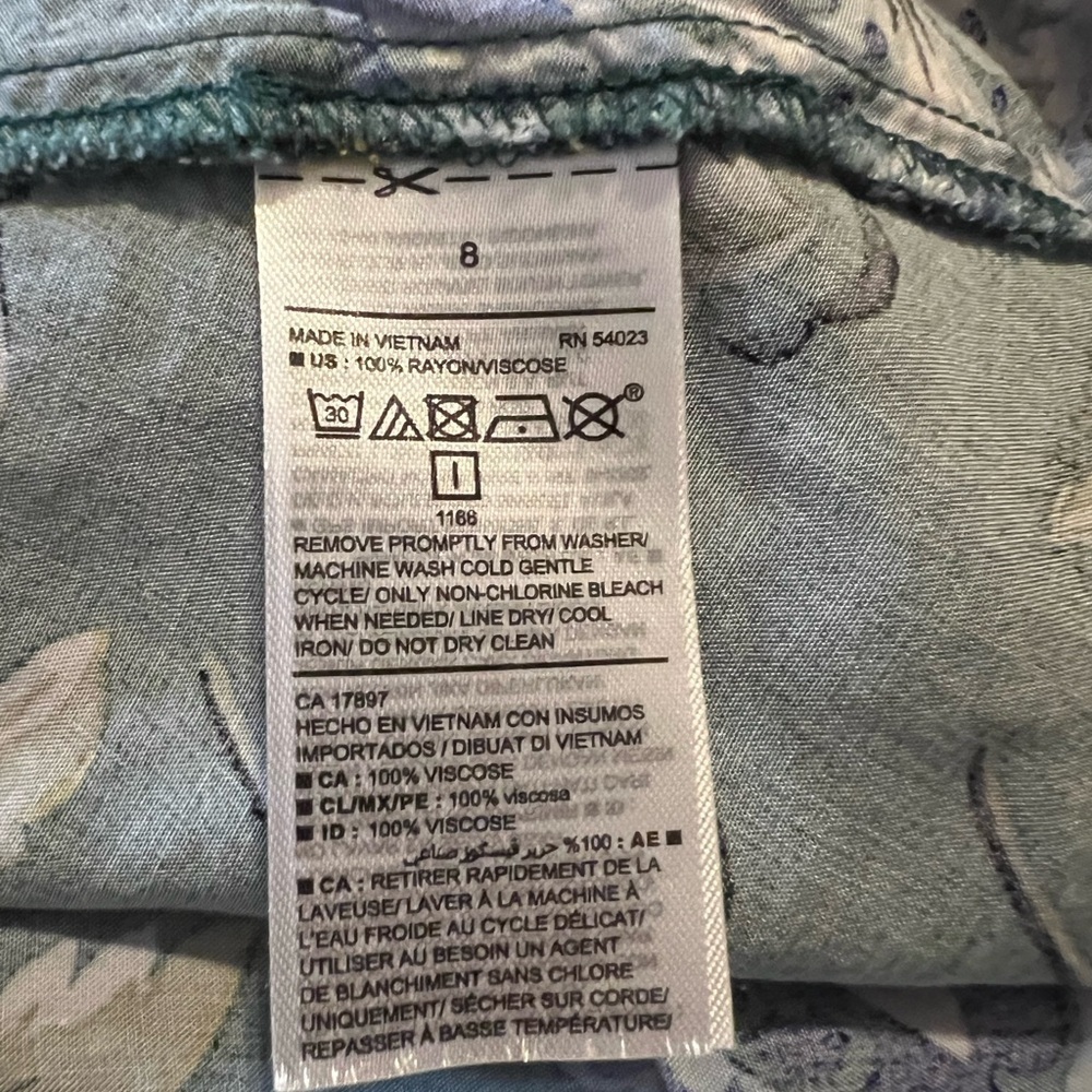 ⭐️NWOT Old Navy Bell Sleeve Floral Green Dress - Picture 6 of 6